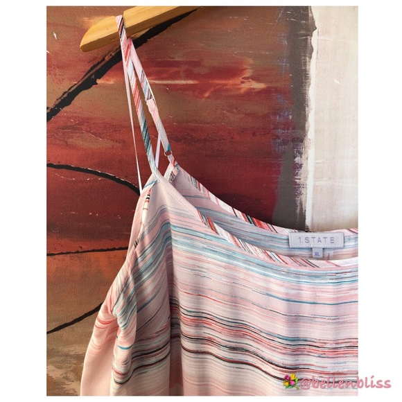 Cold Shoulder Blouse Ruffle Sleeve, Sz XL - Picture 5 of 8